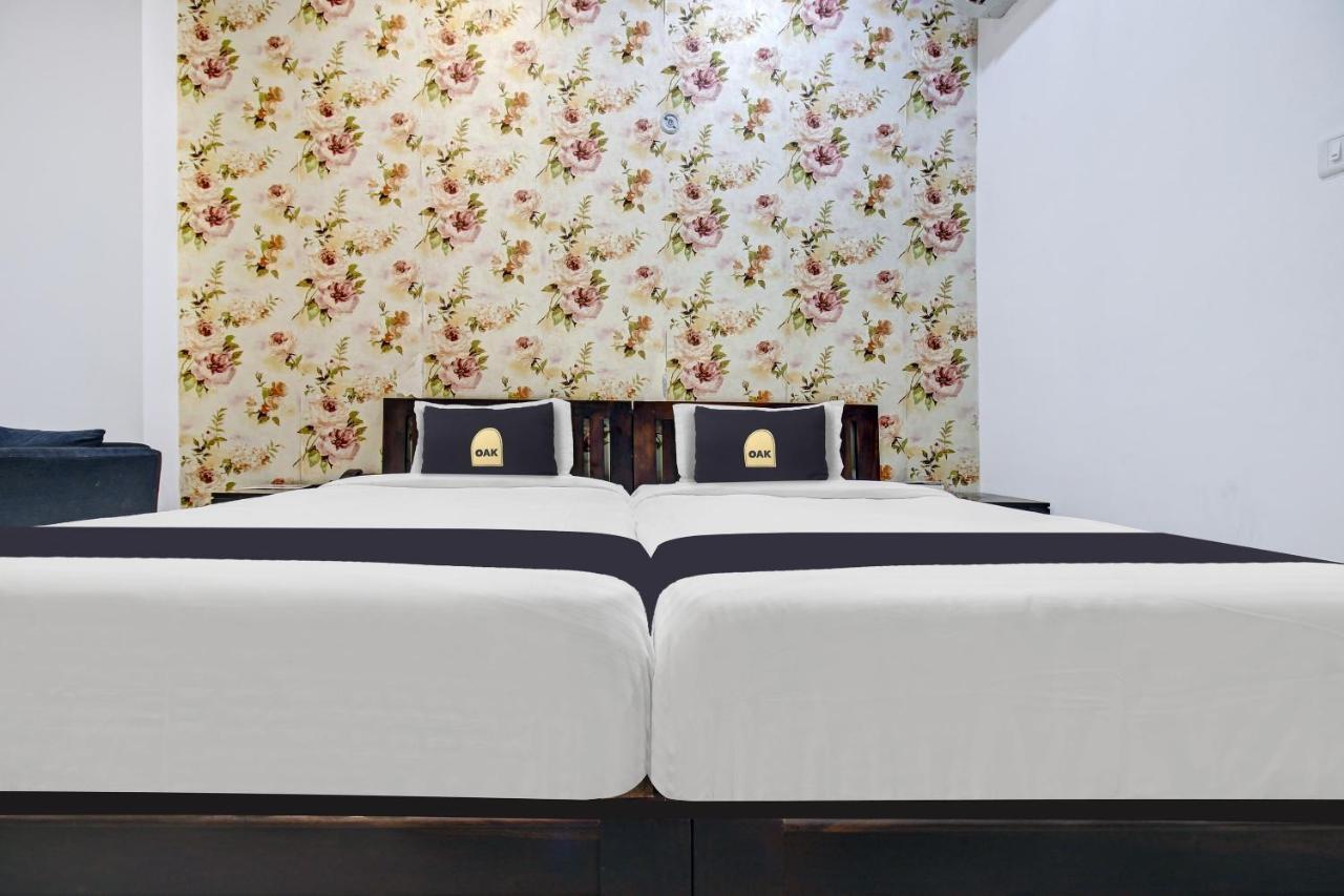Townhouse Oak 46940 Hotel Vrindavan Sultanpur  Luaran gambar